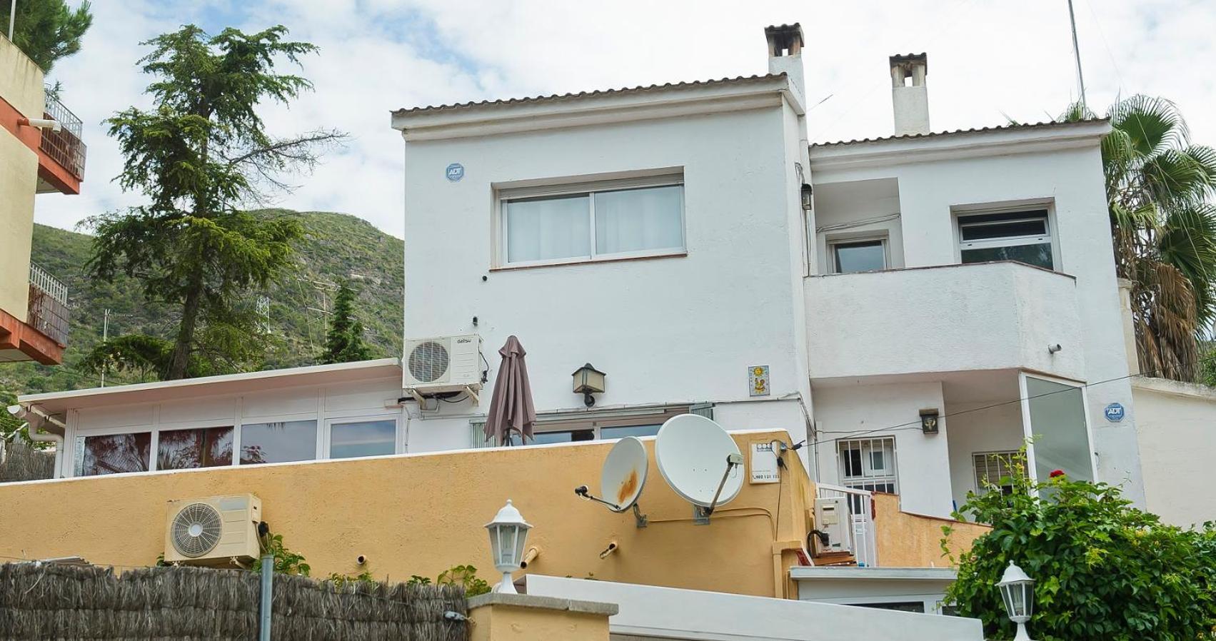 Verdaguer Home Кастельдефельс Экстерьер фото